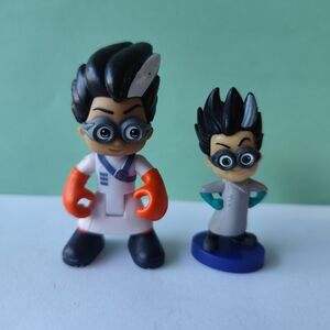 3/$25💙PJ Masks Toys Action Figure Lot of 2